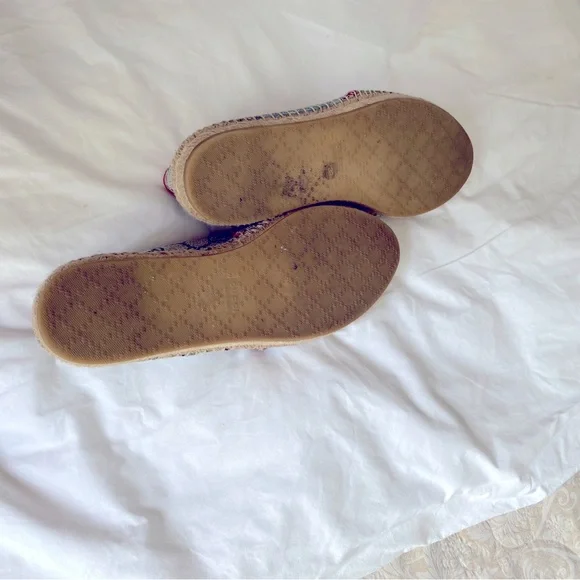 Gucci Women's Floral Espadrilles - Blue and Red - Picture 7 of 9